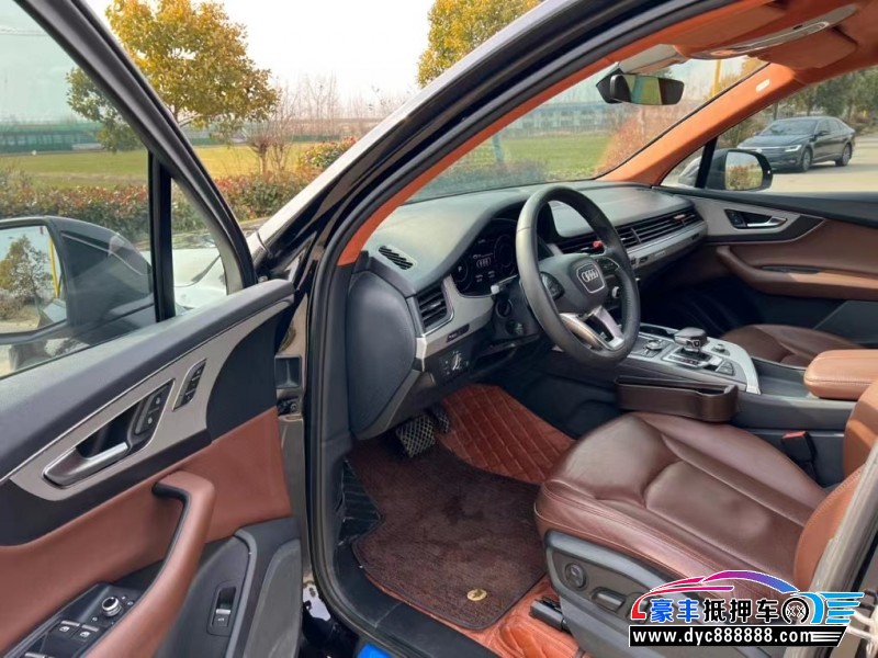 19年奥迪Q7轿车抵押车出售