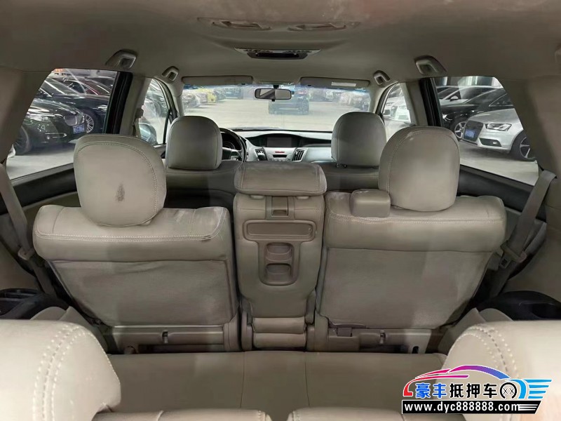 15年本田奥德赛轿车抵押车出售