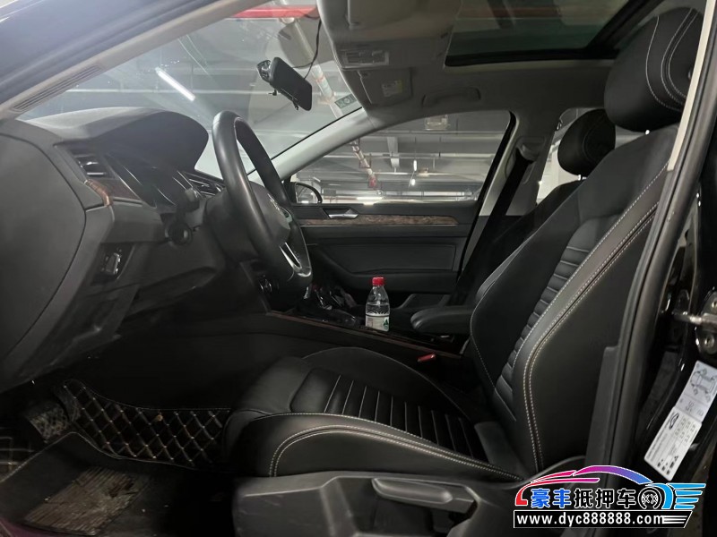 20年大众迈腾轿车抵押车出售