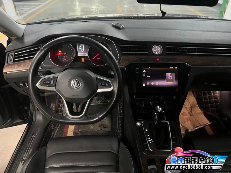 20年大众迈腾轿车抵押车出售