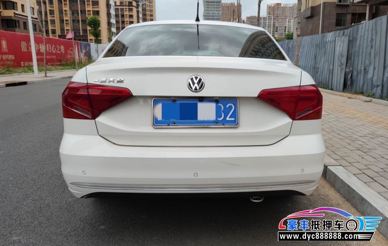 17年大众捷达轿车抵押车出售