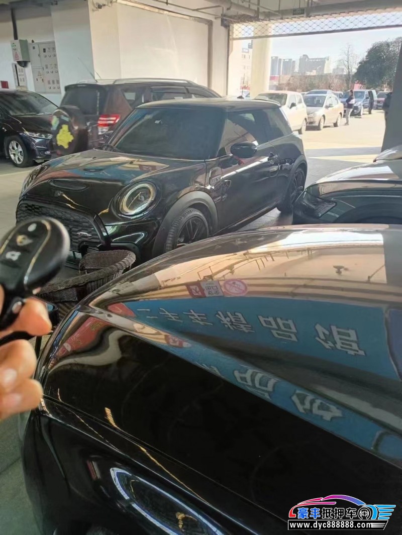 22年宝马MINI轿车抵押车出售