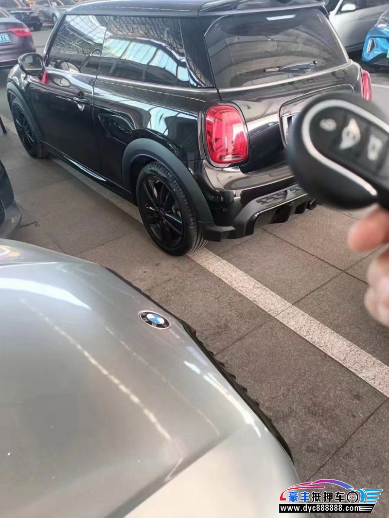 22年宝马MINI轿车抵押车出售