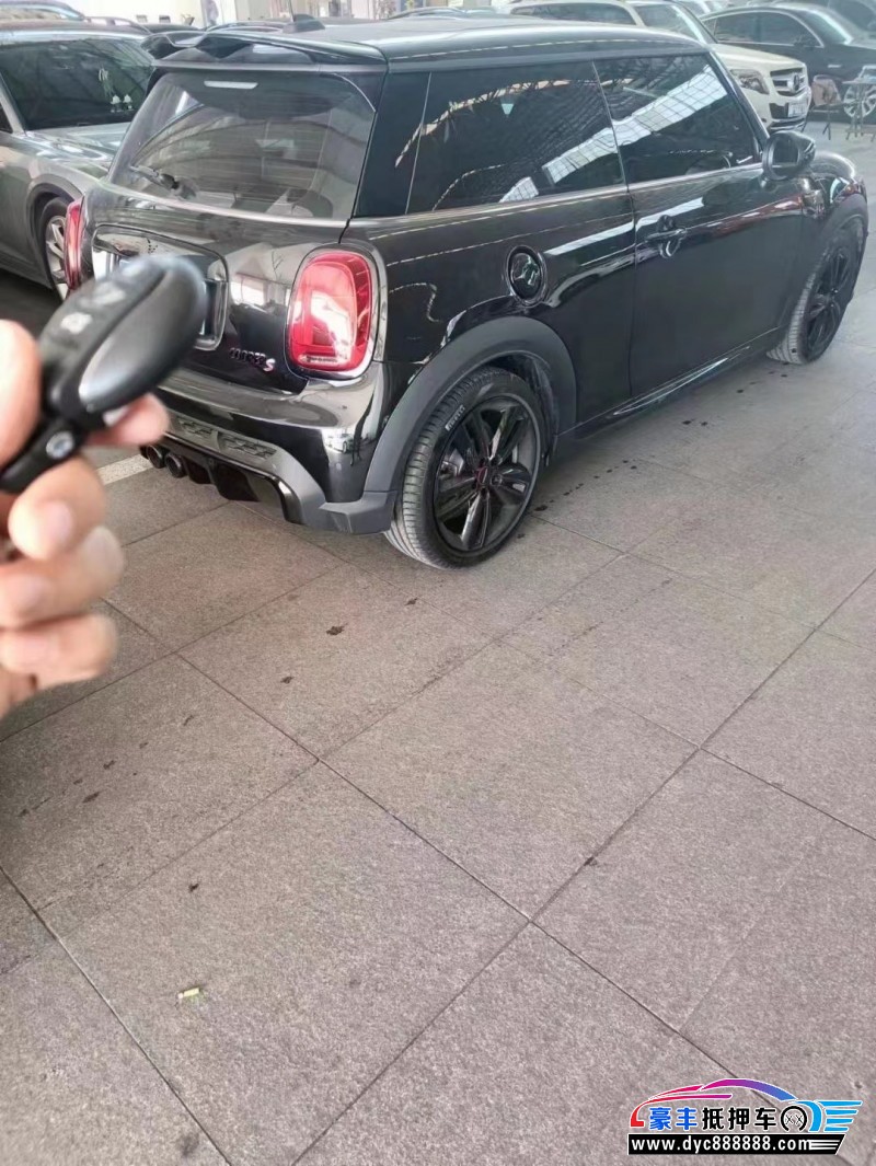 22年宝马MINI轿车抵押车出售