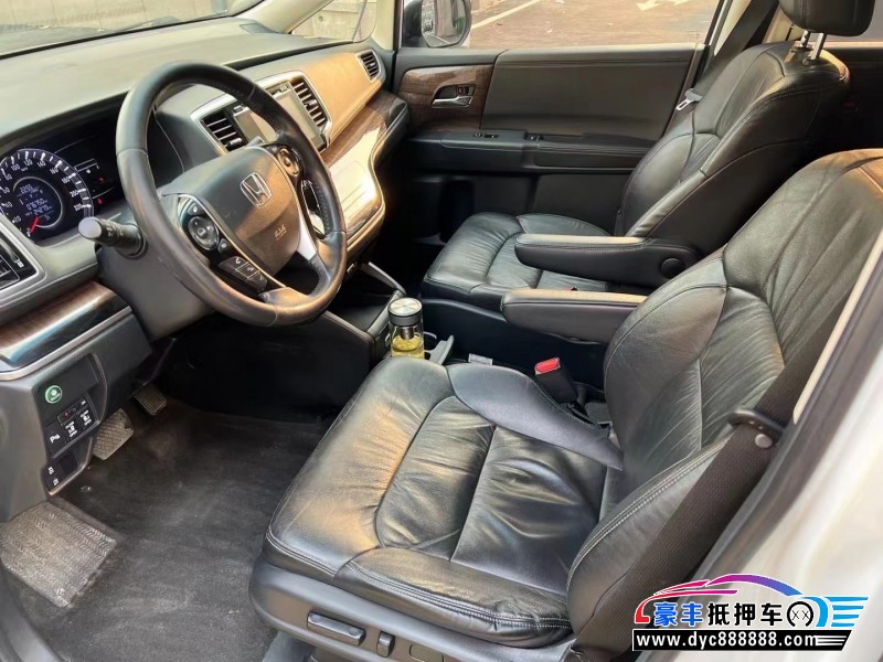 18年本田奥德赛轿车抵押车出售