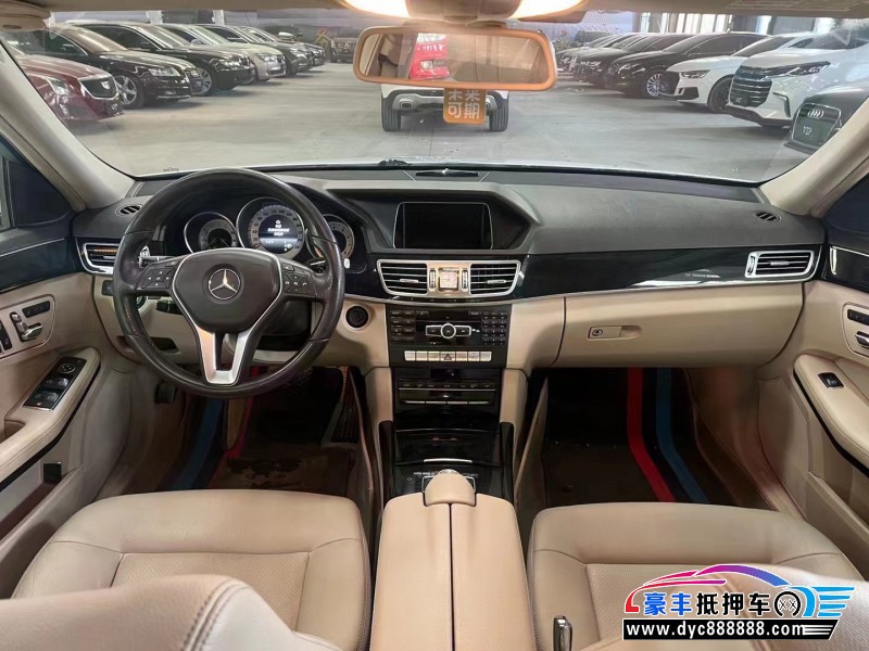 14年奔驰E轿车抵押车出售