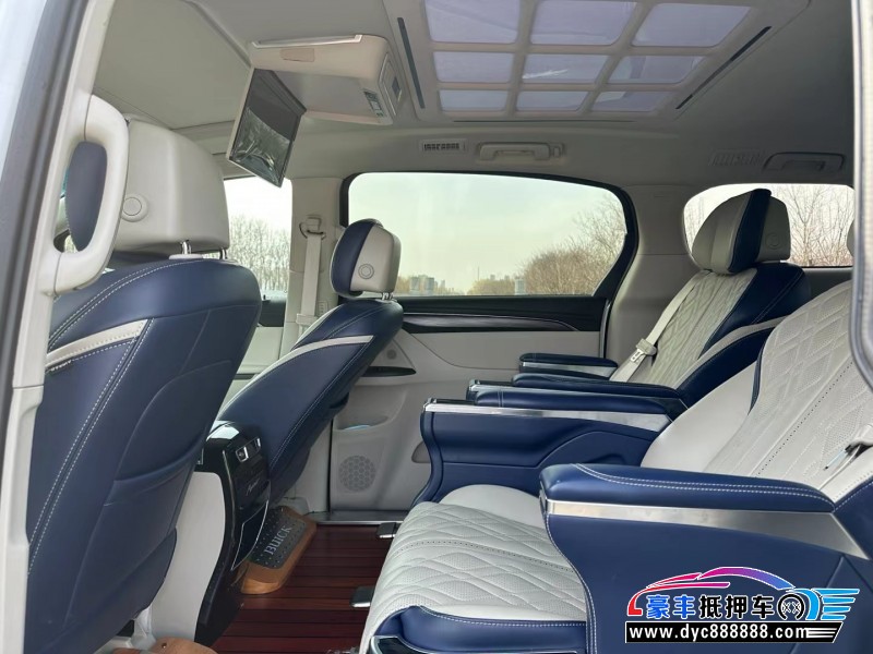 21年别克GL8轿车抵押车出售