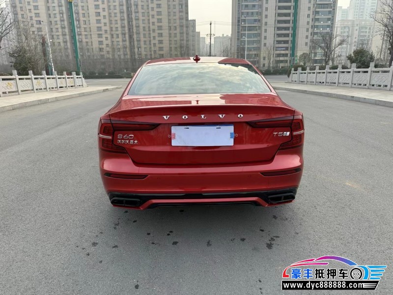 20年沃尔沃S60轿车抵押车出售
