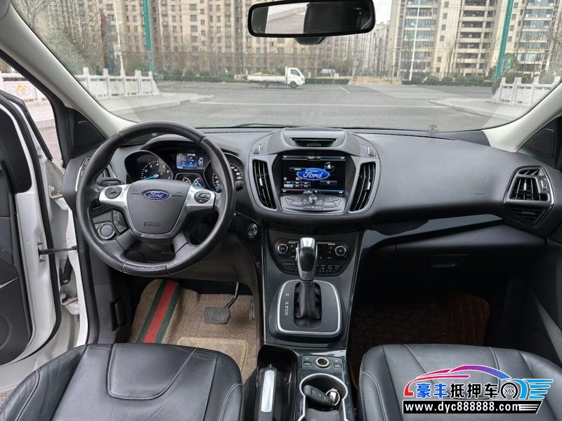 13年福特翼虎轿车抵押车出售