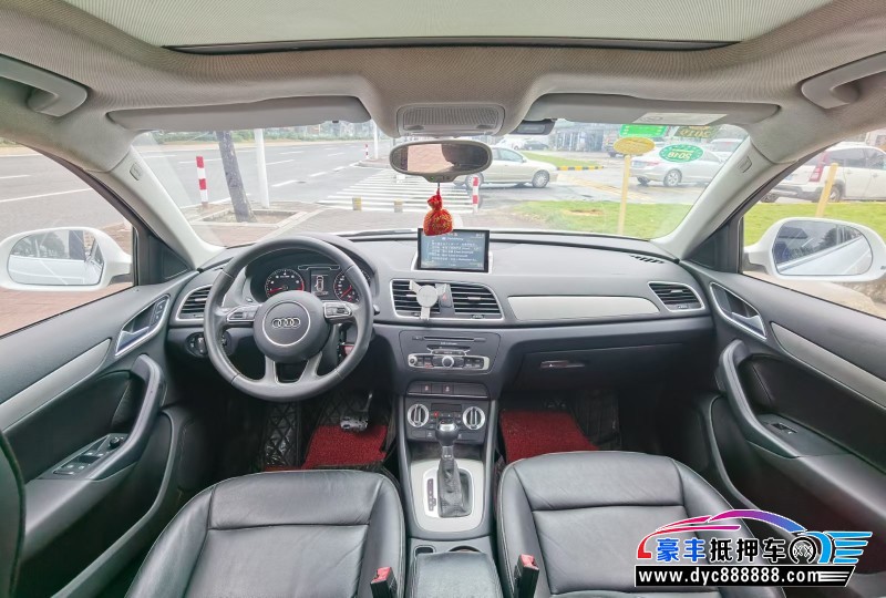 15年奥迪Q3轿车抵押车出售