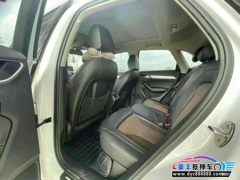 17年奥迪Q3轿车抵押车出售