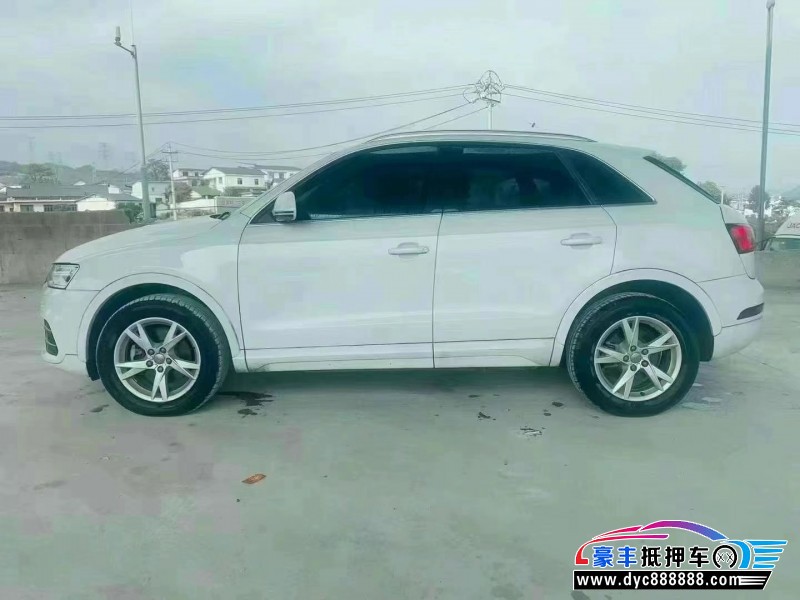 17年奥迪Q3轿车抵押车出售