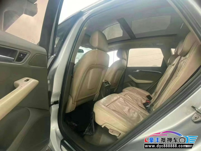 11年奥迪Q5轿车抵押车出售