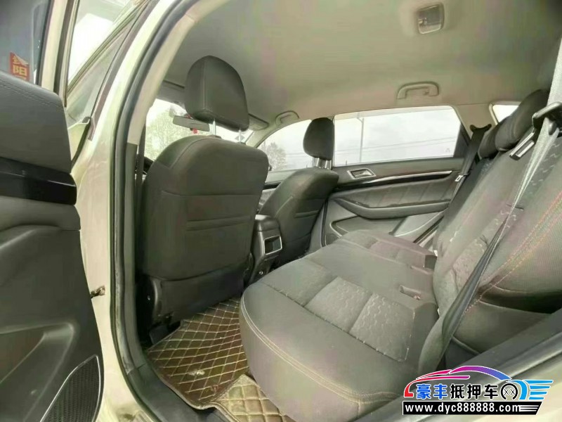 16年猎豹汽车CS10轿车抵押车出售