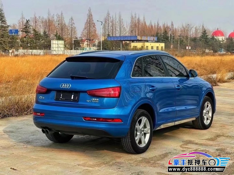 17年奥迪Q3轿车抵押车出售