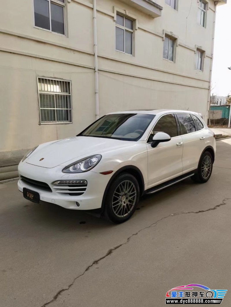 14年保时捷卡宴轿车抵押车出售