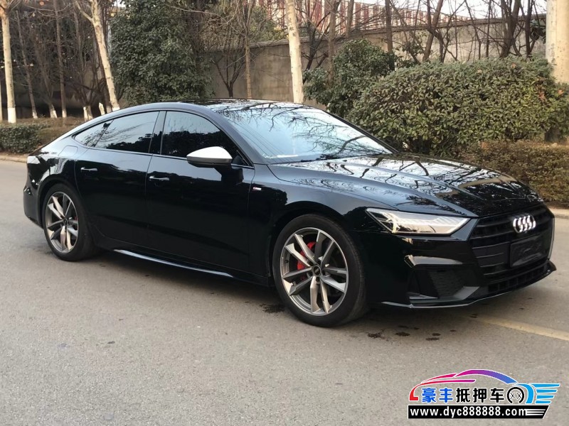 21年奥迪A7轿车抵押车出售