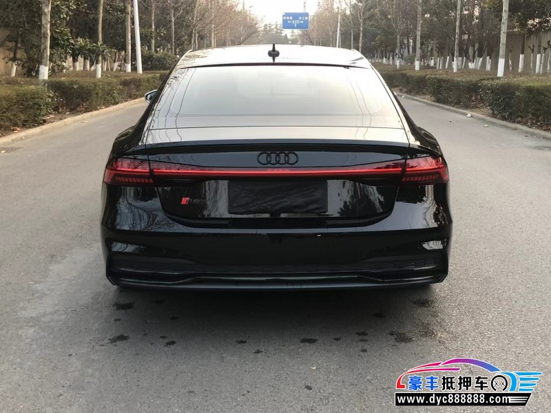 21年奥迪A7轿车抵押车出售