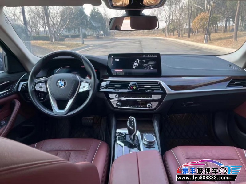 20年宝马5系轿车抵押车出售