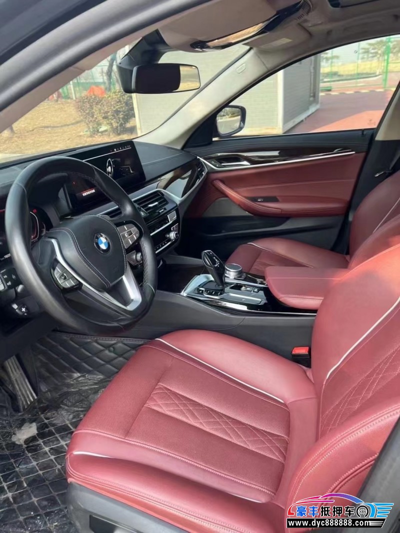 20年宝马5系轿车抵押车出售