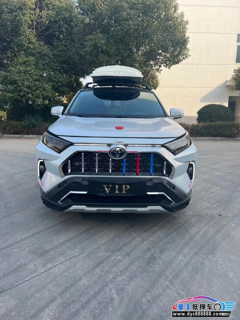 20年丰田RAV4轿车抵押车出售