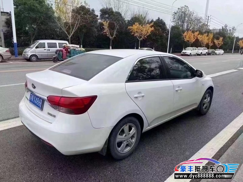 14年起亚福瑞迪轿车抵押车出售