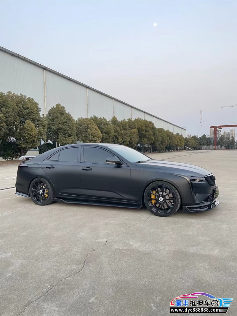 21年凯迪拉克XT4轿车抵押车出售