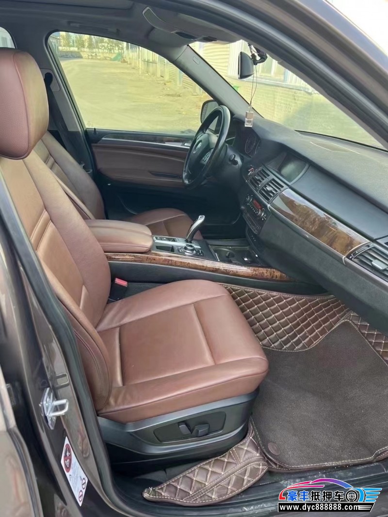 13年宝马X5SUV抵押车出售