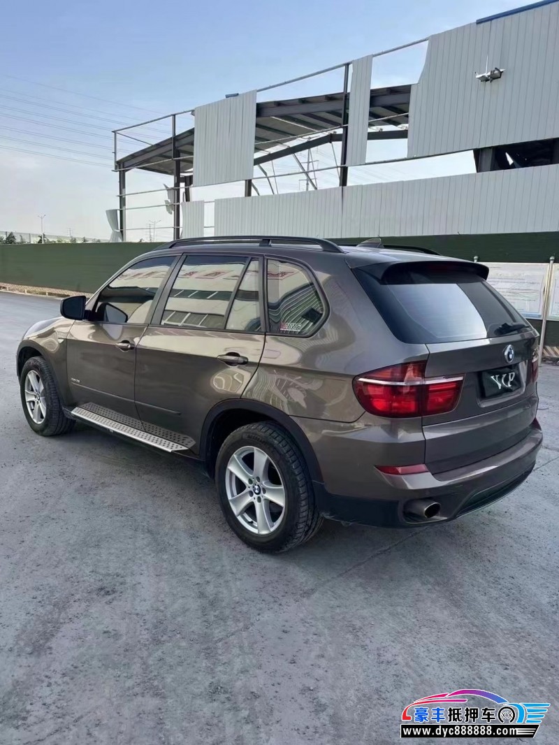 13年宝马X5SUV抵押车出售