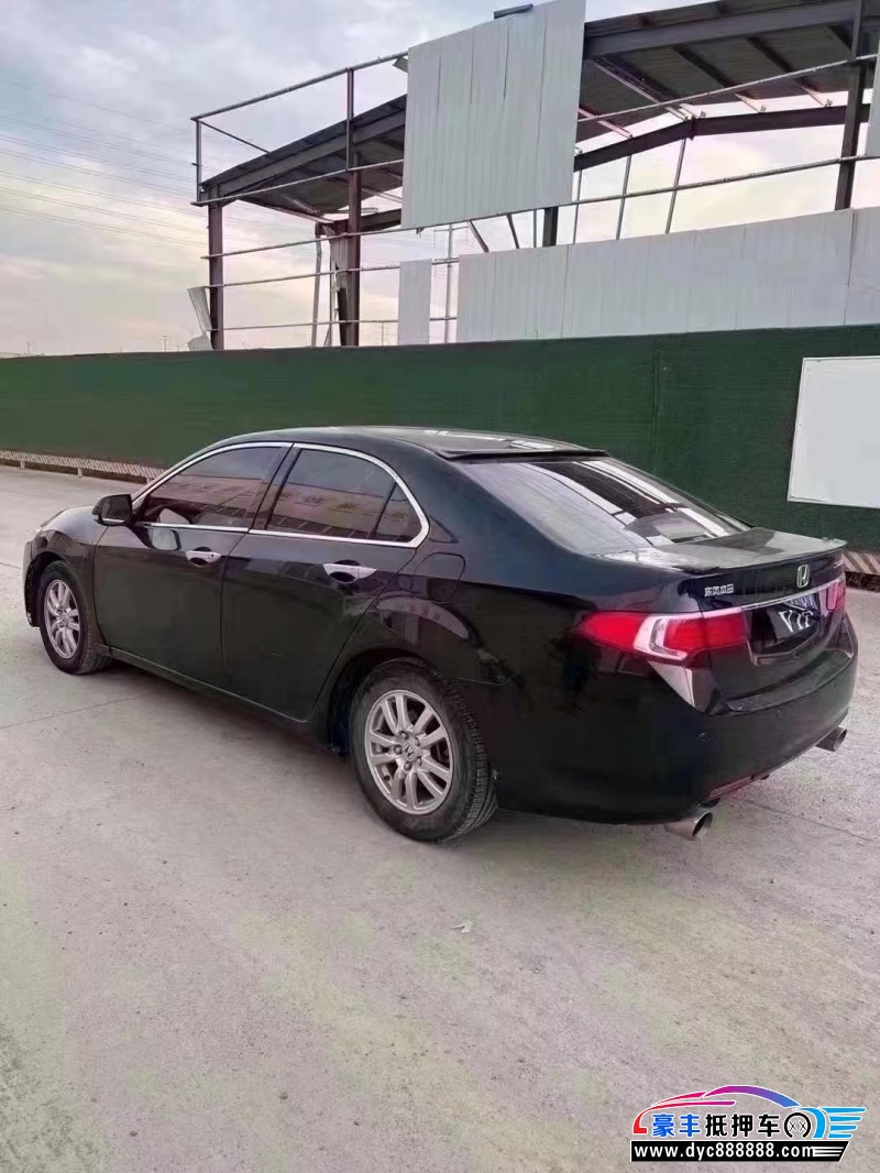 14年本田思铂睿轿车抵押车出售