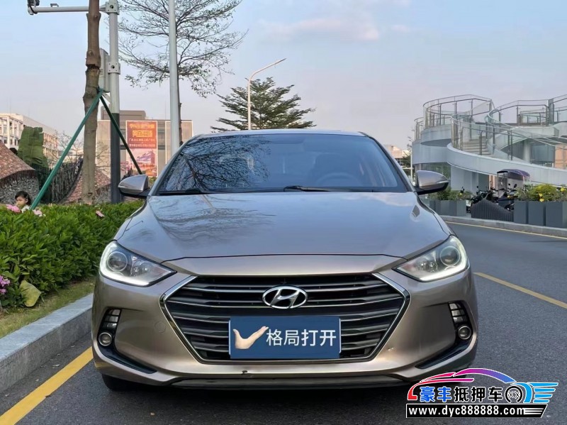 18年现代领动轿车抵押车出售