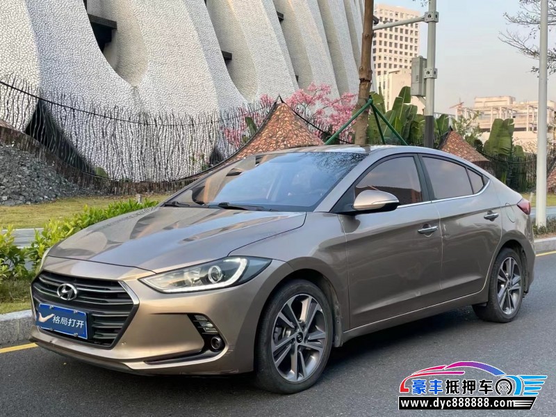 18年现代领动轿车抵押车出售