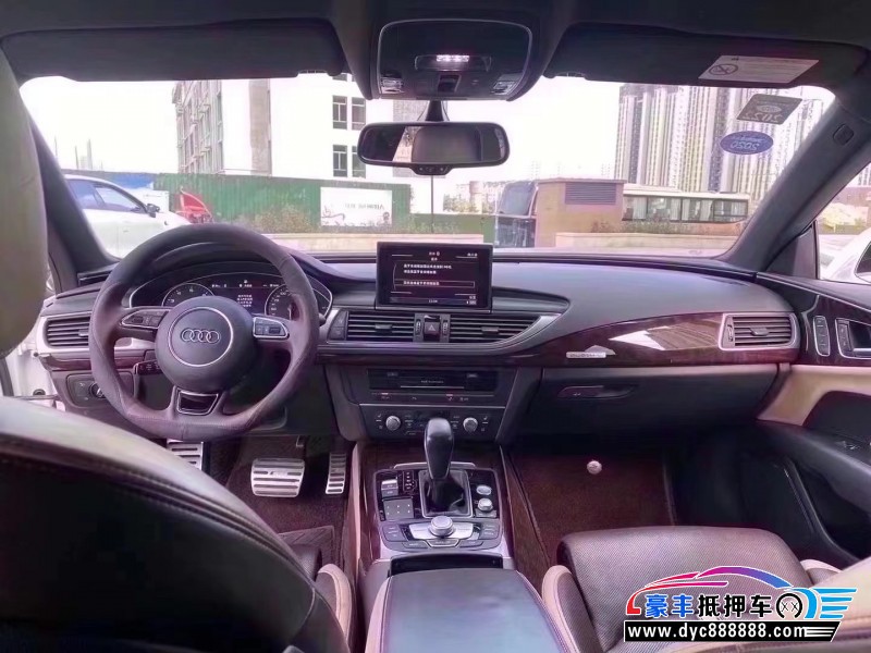18年奥迪A7轿车抵押车出售