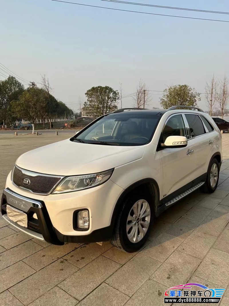 14年起亚索兰托轿车抵押车出售