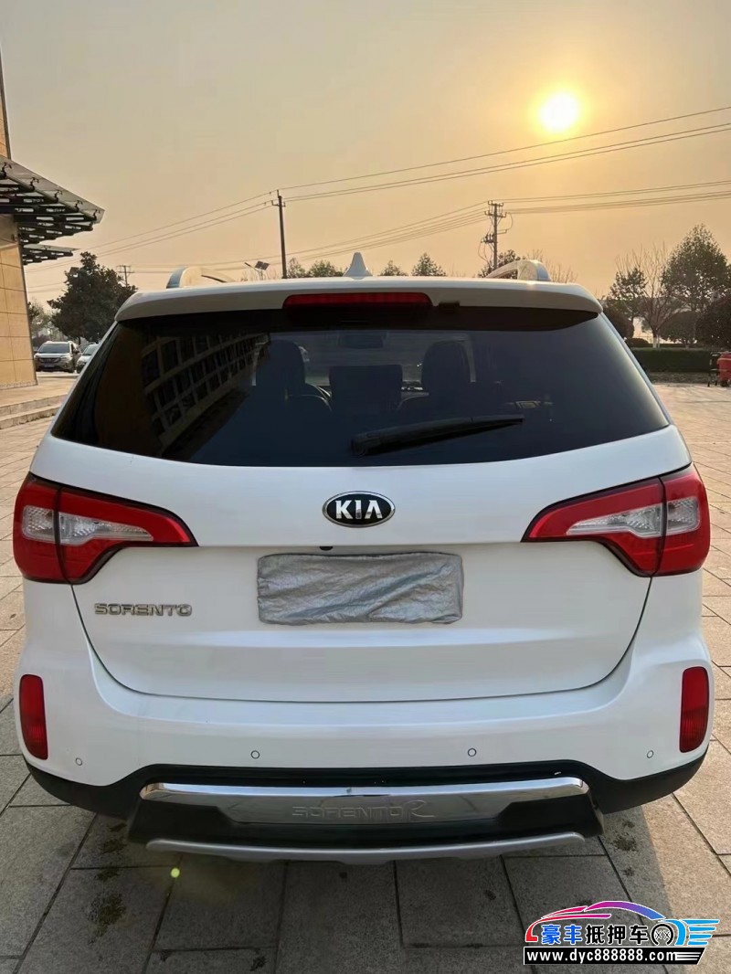 14年起亚索兰托轿车抵押车出售