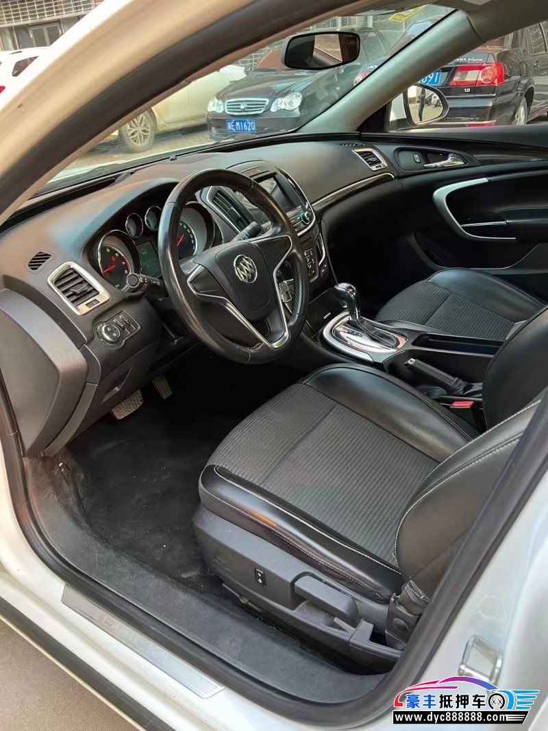 15年别克君威轿车抵押车出售