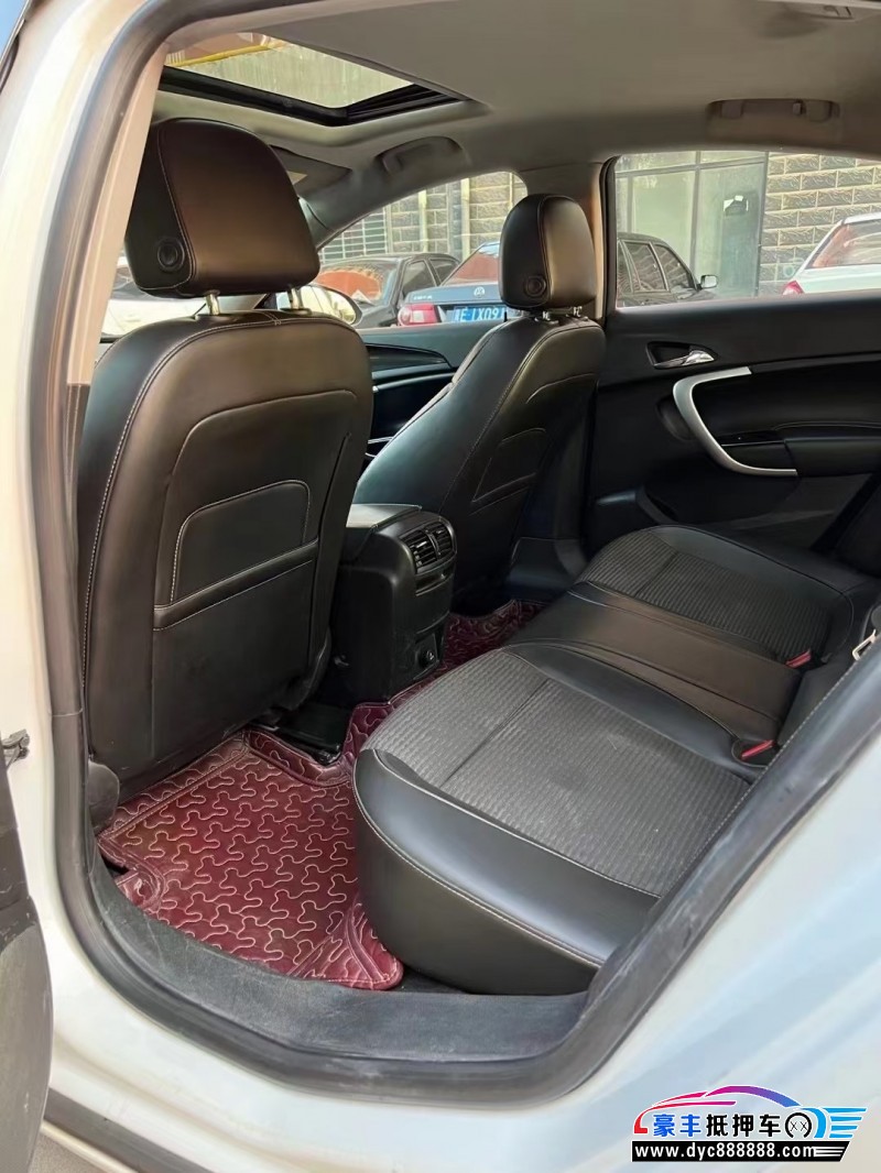 15年别克君威轿车抵押车出售