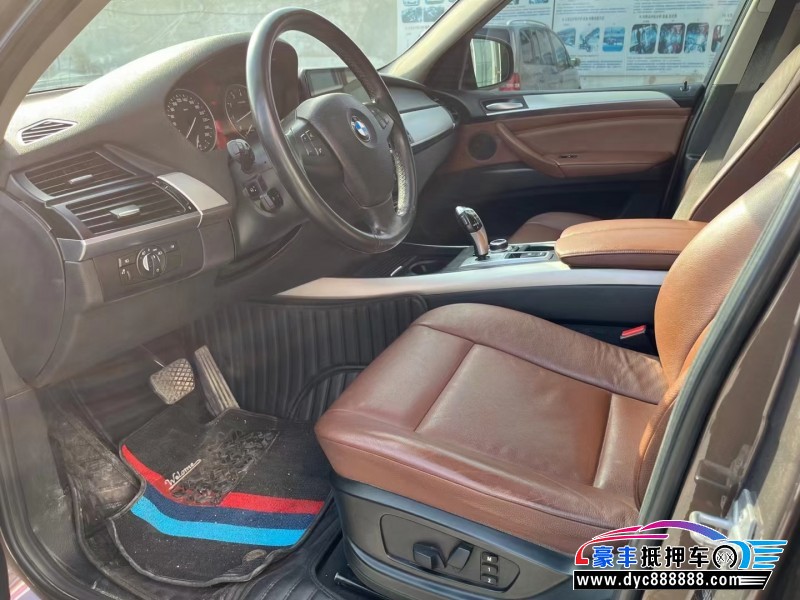 13年宝马X5轿车抵押车出售