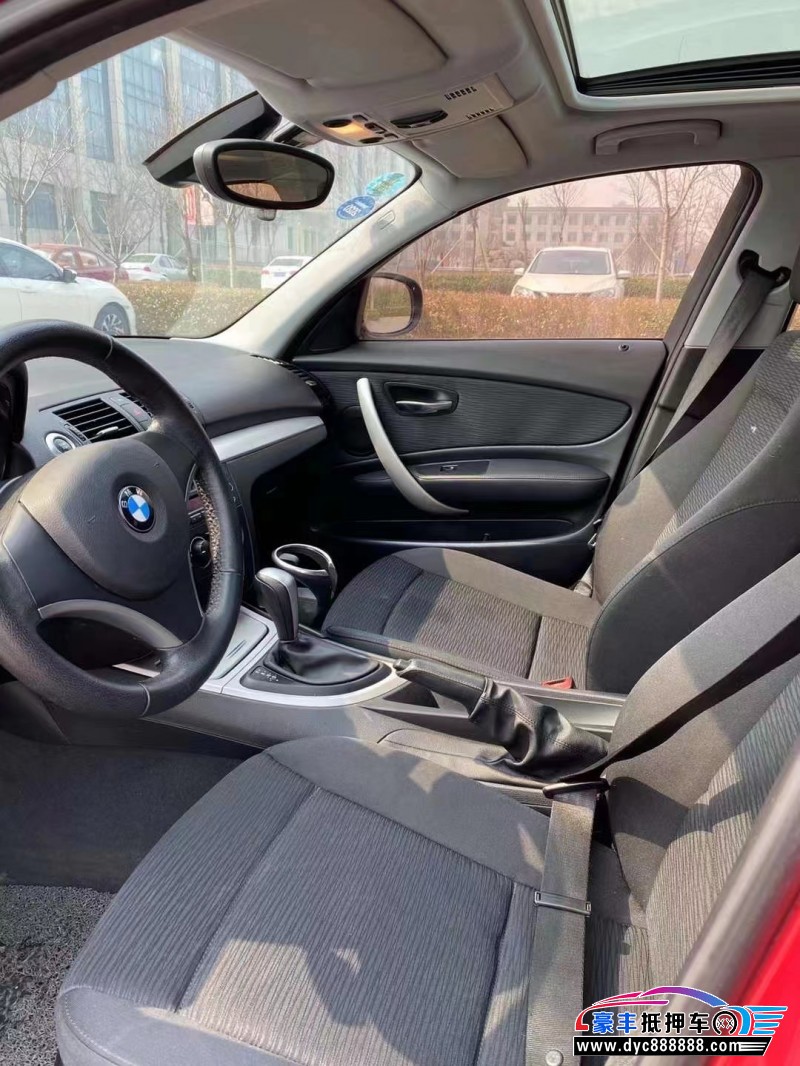 11年宝马1系轿车抵押车出售