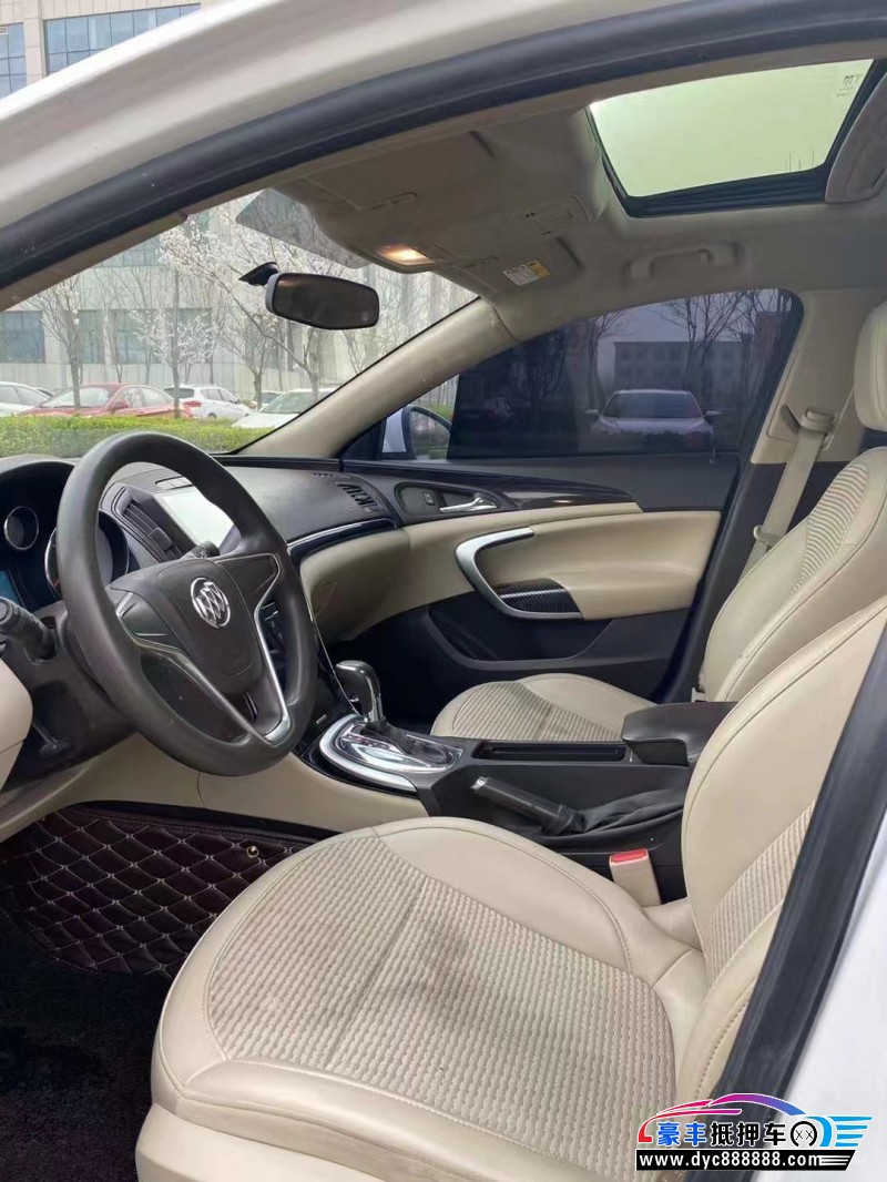 16年别克君威轿车抵押车出售