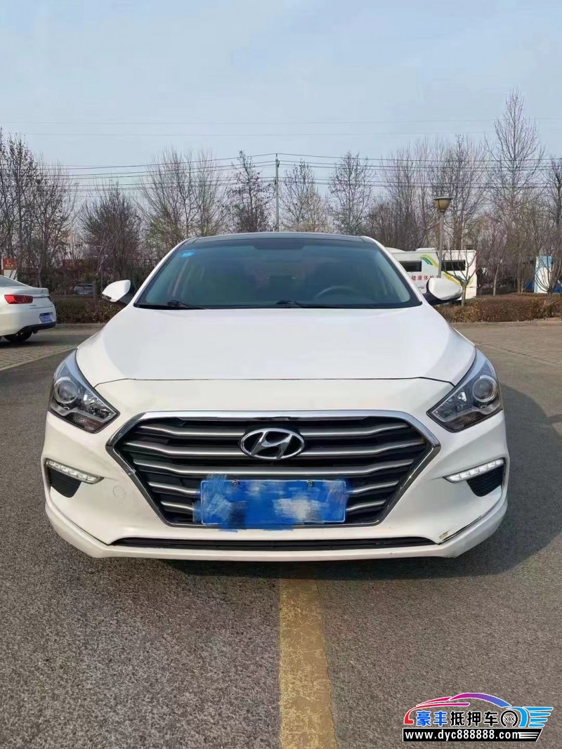 17年现代名图轿车抵押车出售