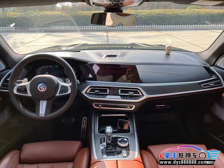 22年宝马X7SUV抵押车出售