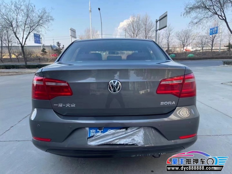 15年大众宝来轿车抵押车出售