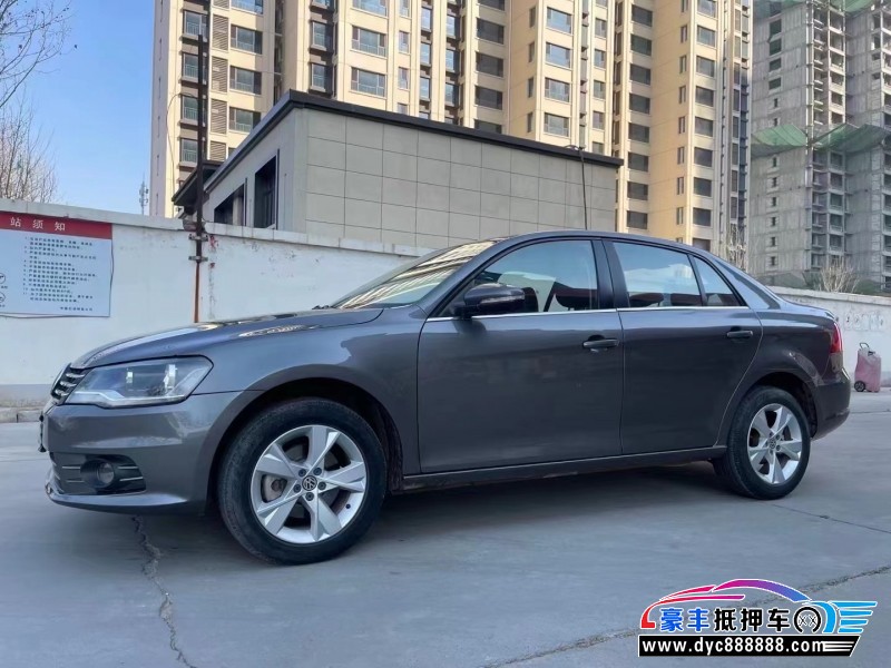 15年大众宝来轿车抵押车出售