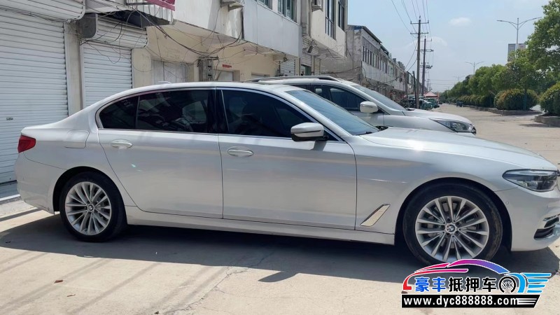 20年宝马5系轿车抵押车出售