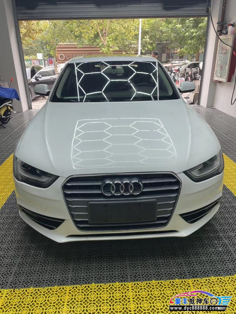 15年奥迪A4轿车抵押车出售