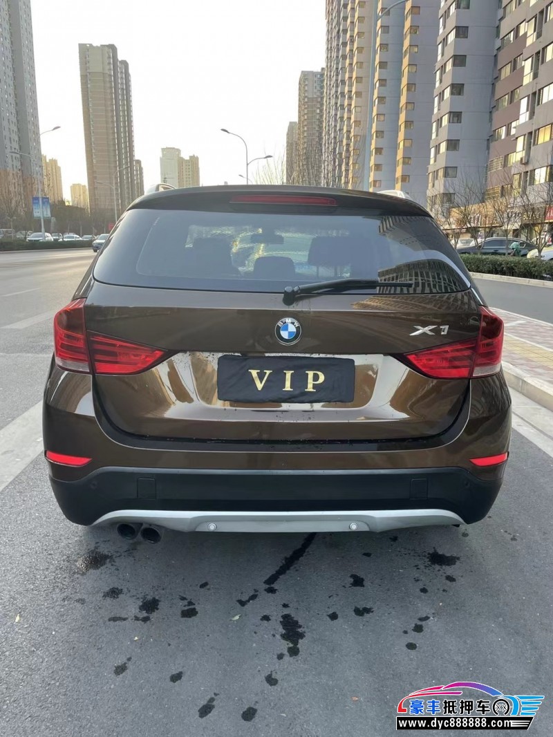 15年宝马X1轿车抵押车出售