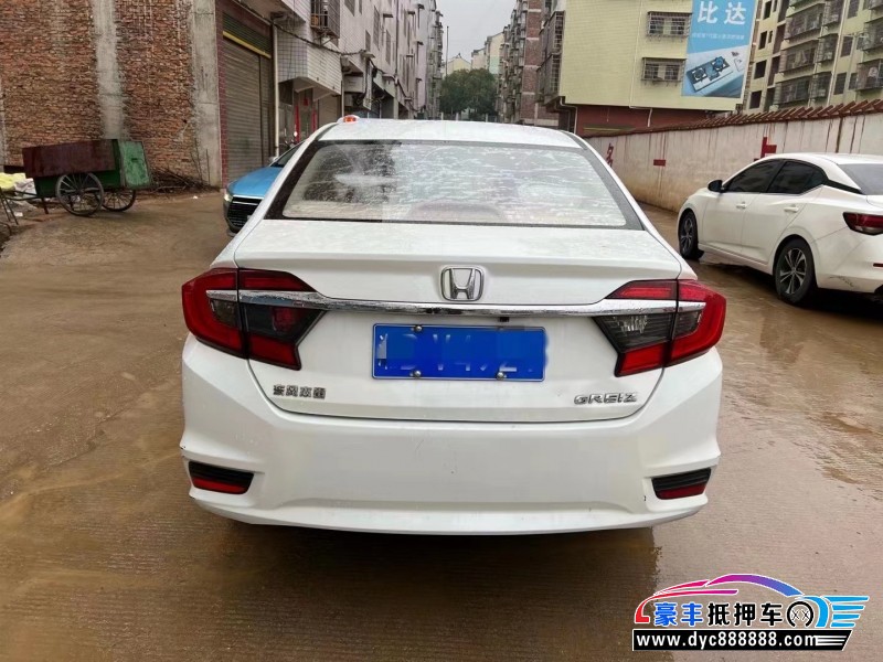 18年本田哥瑞轿车抵押车出售