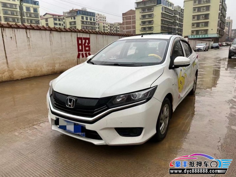 18年本田哥瑞轿车抵押车出售