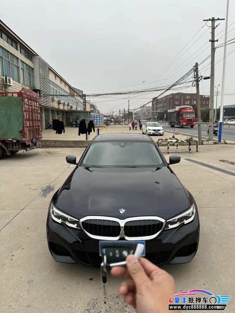 21年宝马3系轿车抵押车出售